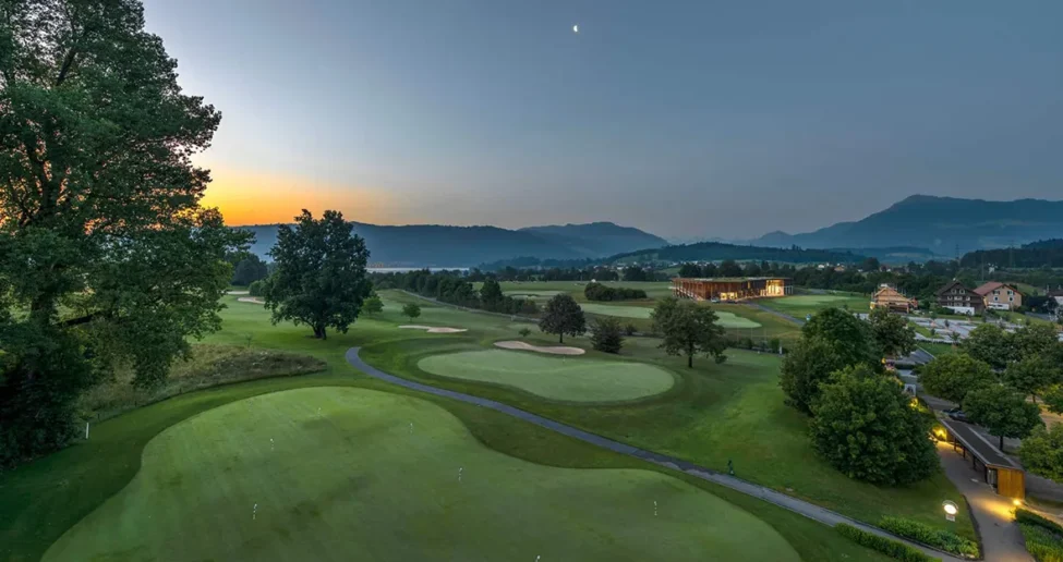 Terrain de golf Holzhäusern