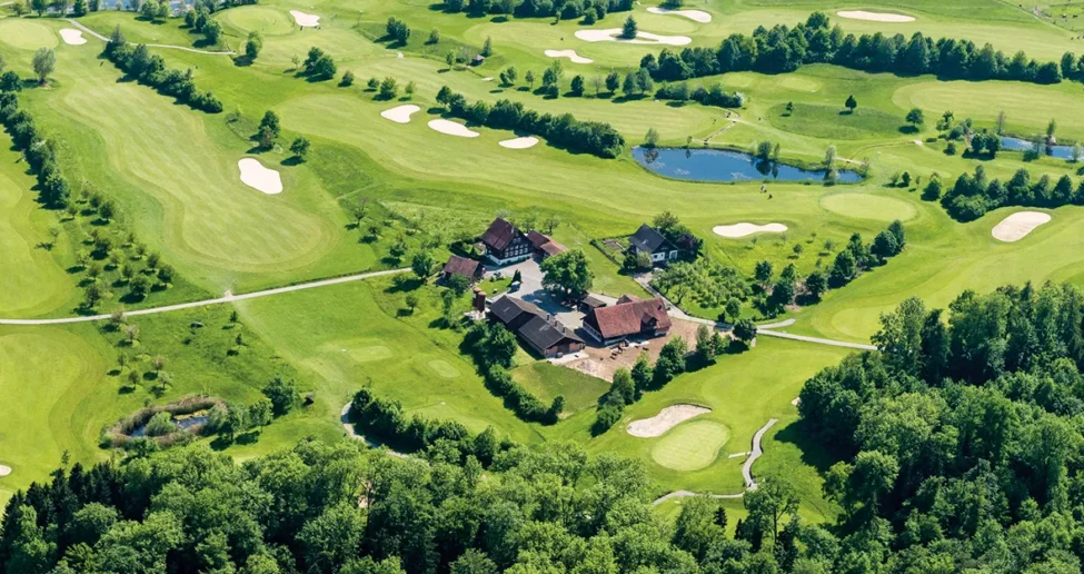 Terrain de golf Holzhäusern