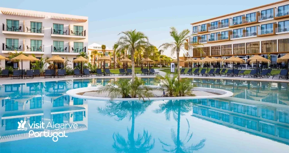 AP Cabanas piscine
