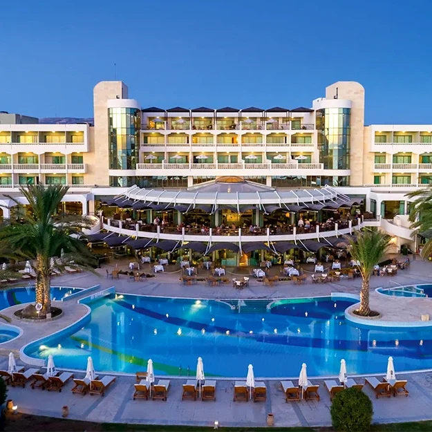 Constantinou Bros Athena Beach Hotel extérieure